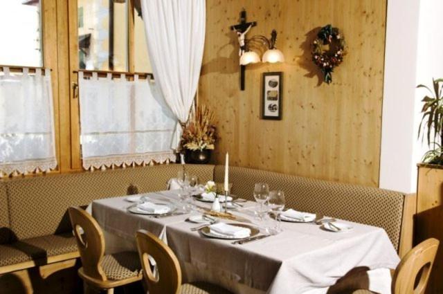 Locanda Alpina Brez Kültér fotó